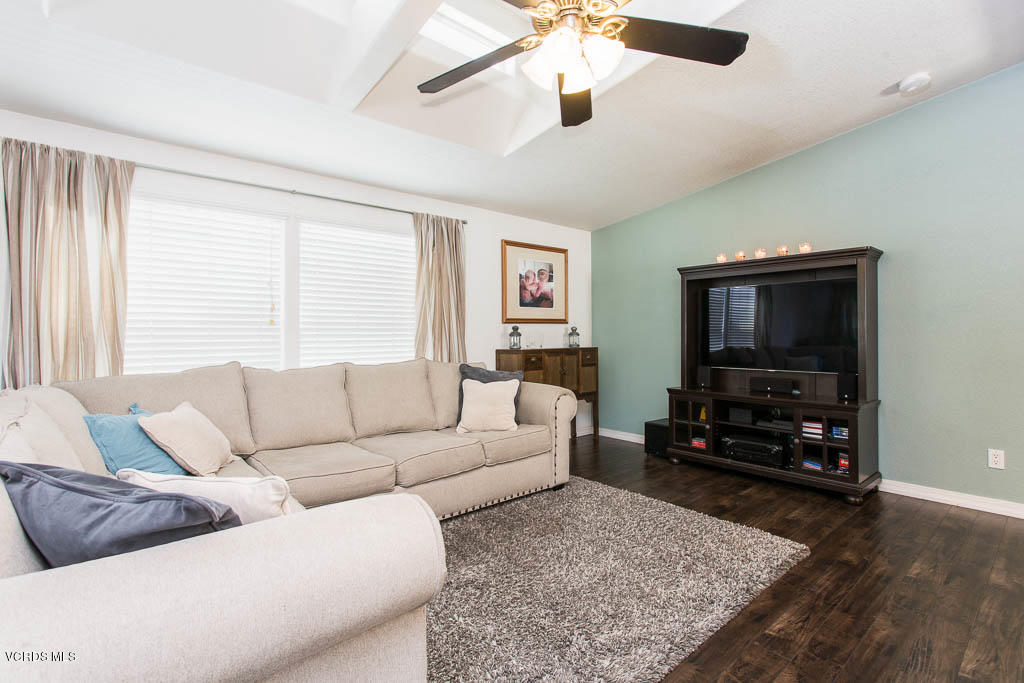 1550 Rory Lane, Unit 84 Simi Valley, CA 93063 - Photo 8 of 36 08-1550 Rory Lane by Stan & Renee Rector