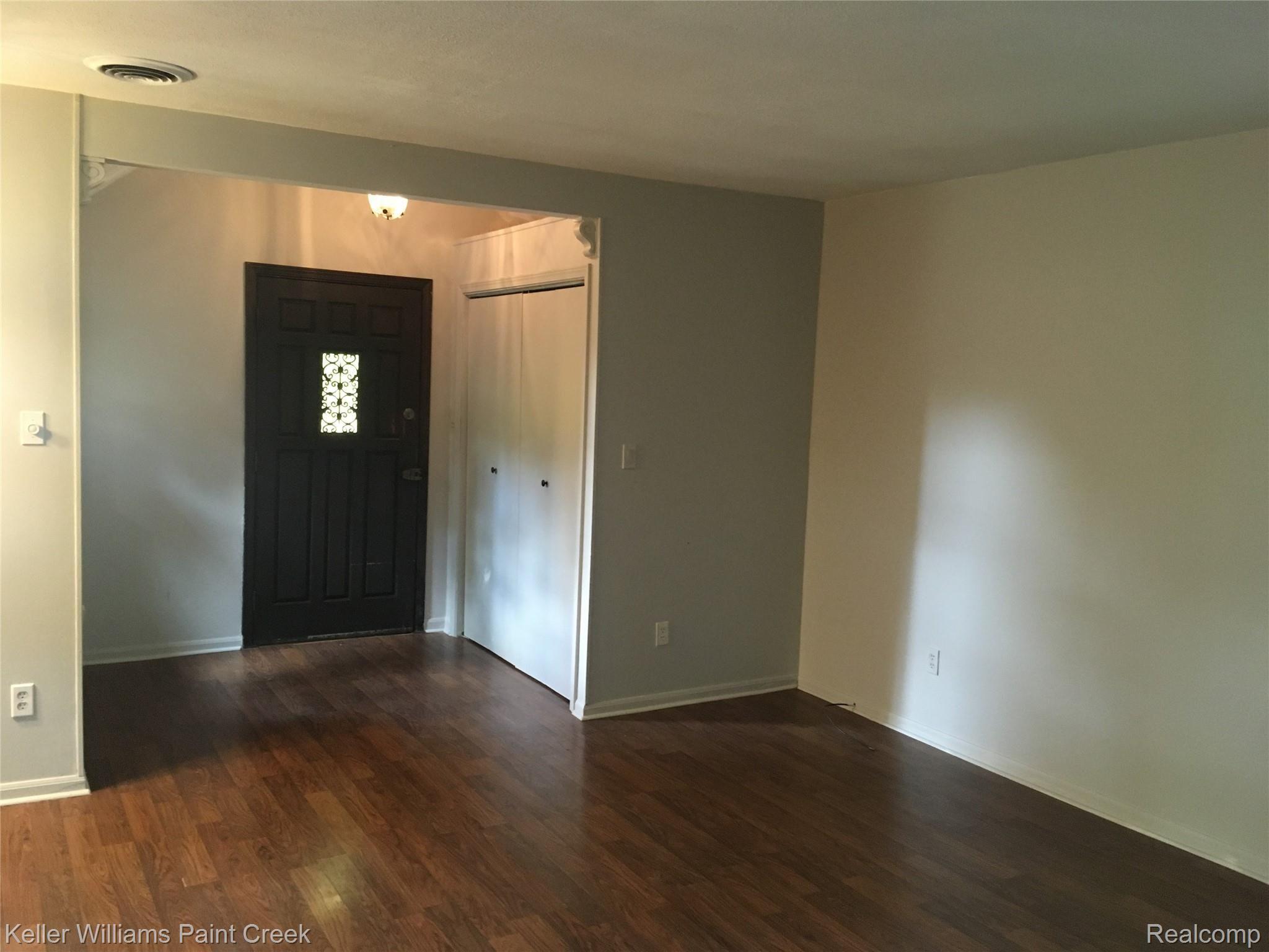 3761 West Auburn Road Rochester, MI 48309 - Photo 6 of 20 IMG_3778.JPG