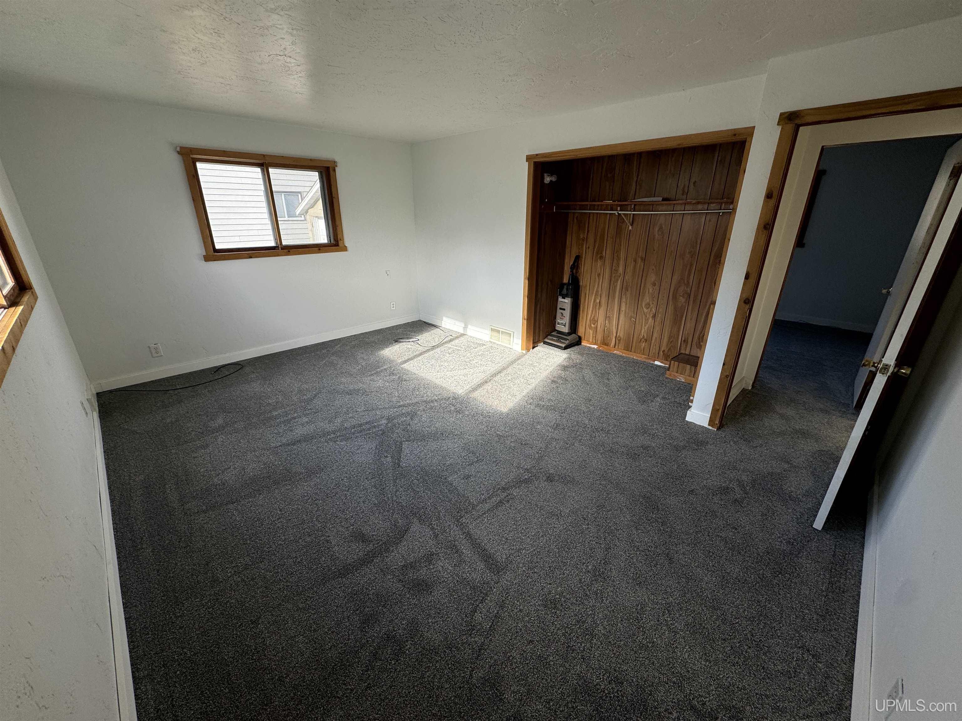 1825 Ridge Street Niagara, WI 54151 - Photo 15 of 42 Gallery Image 15
