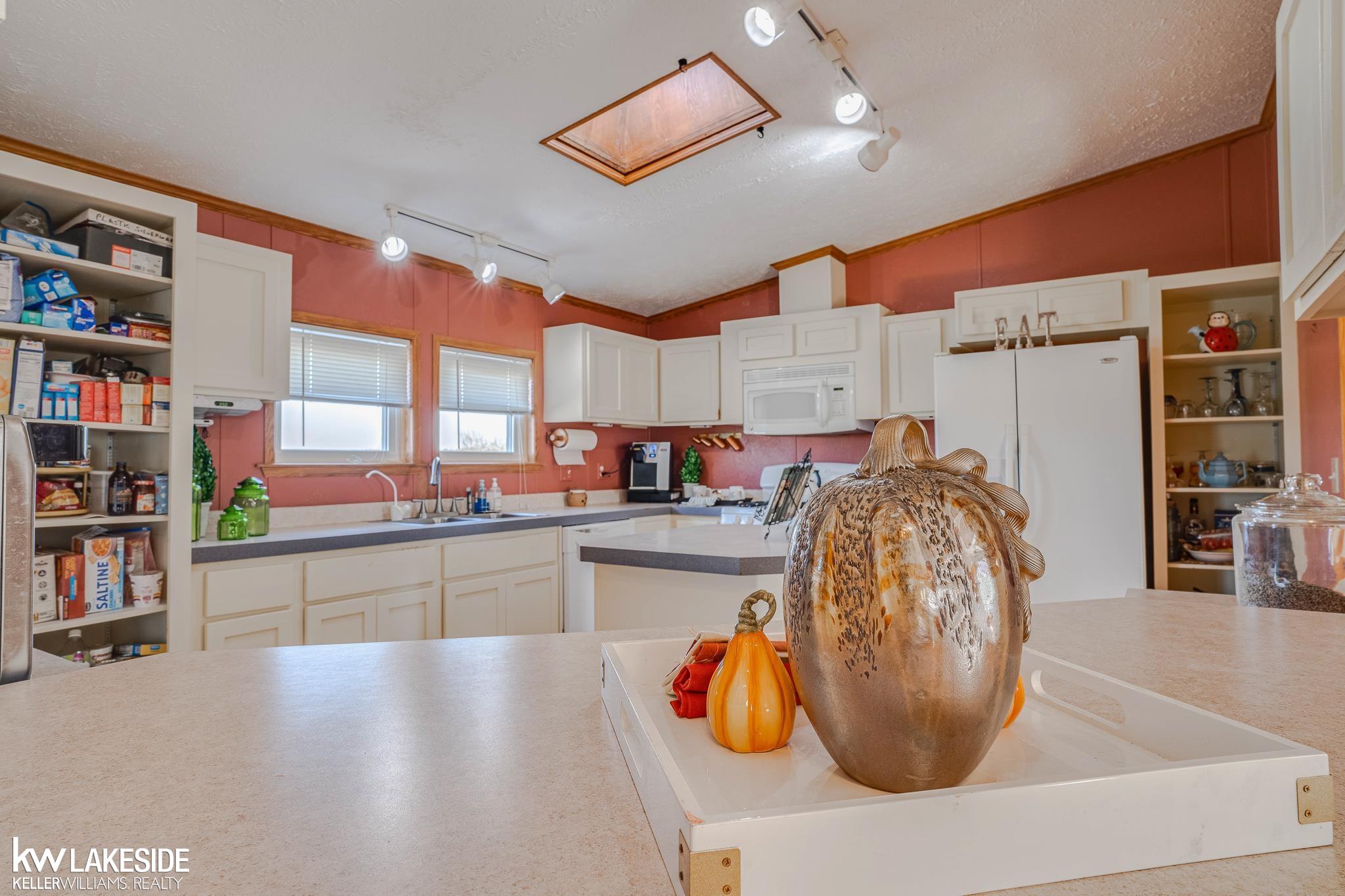 7073 Wildcat Road Jeddo, MI 48032 - Photo 9 of 54 50092482-8.JPG