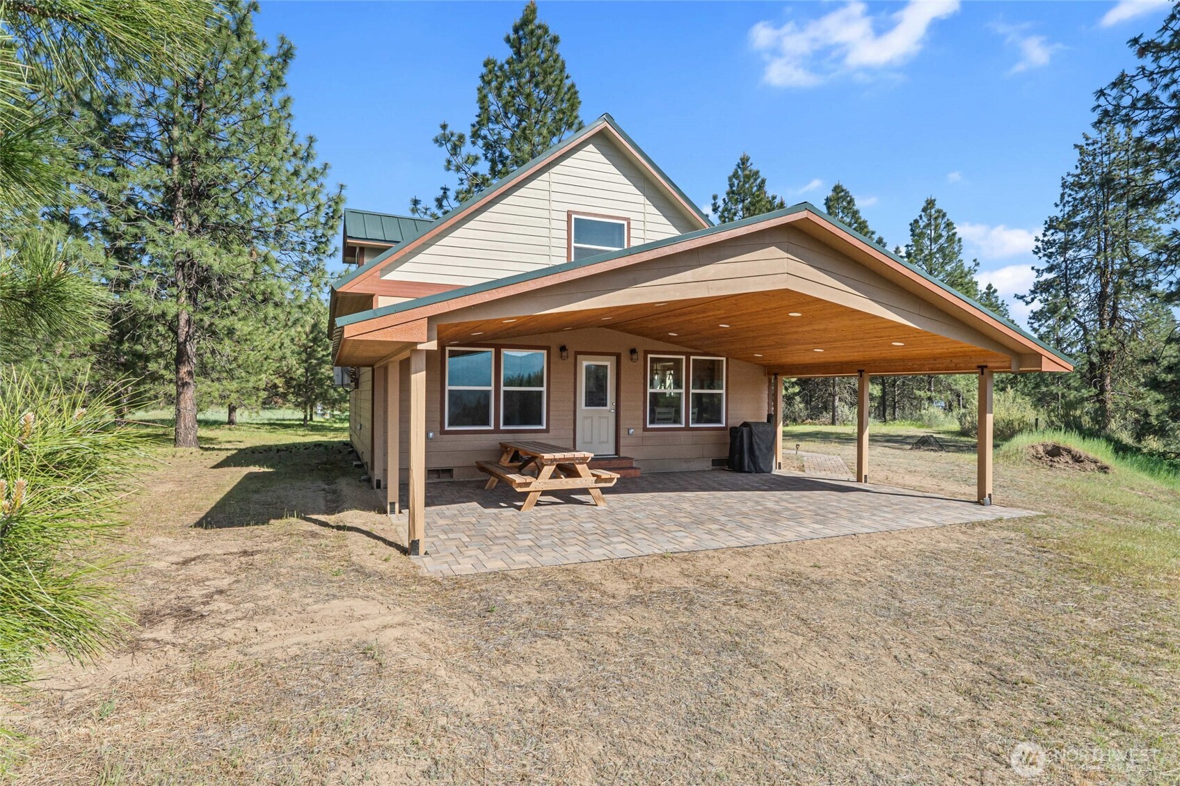 6523 Camp Naborlee Road Fruitland, WA 99129 - Photo 33 of 40