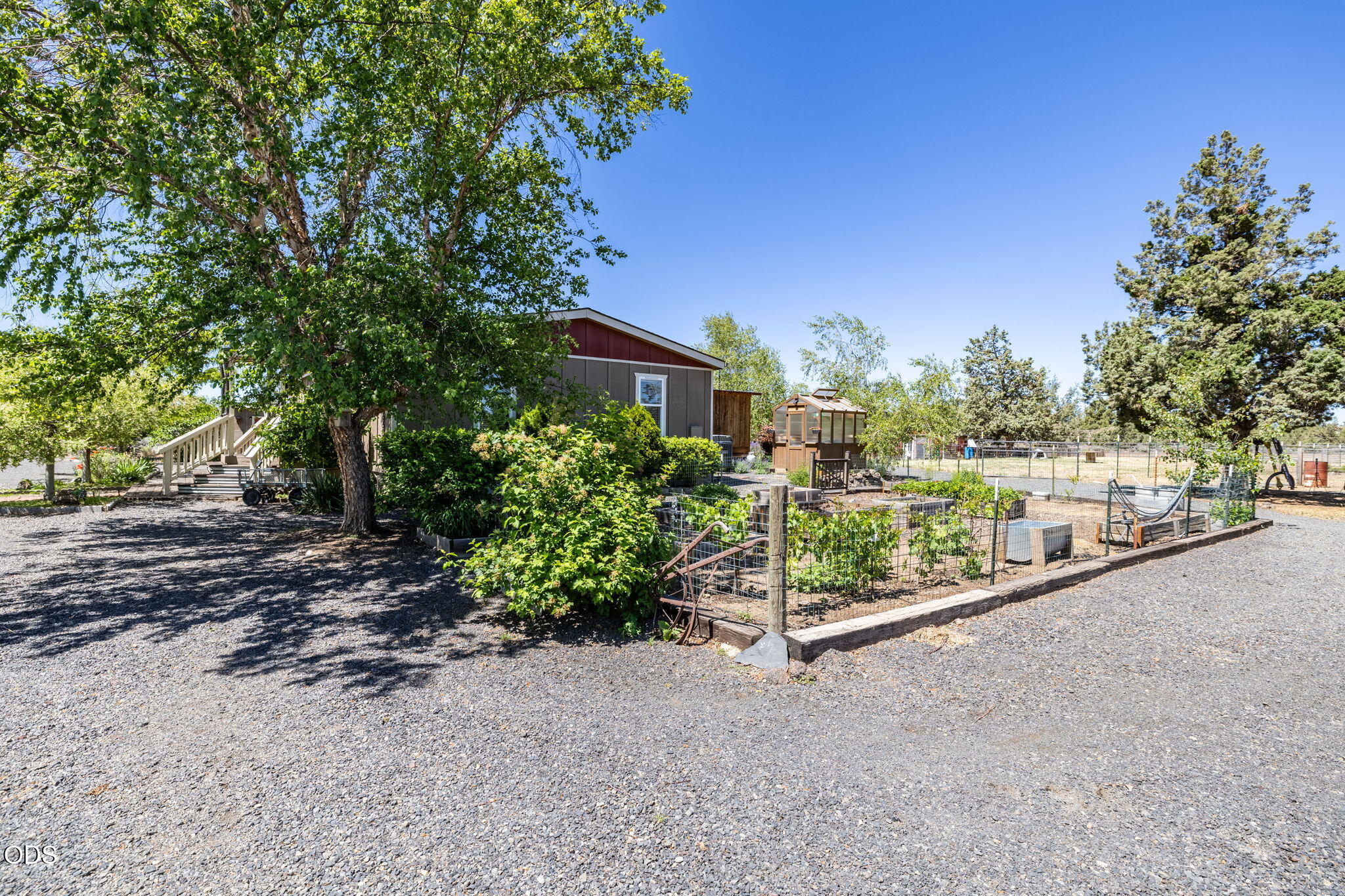 5404 Southwest Badger Road Terrebonne, OR 97760 - Photo 64 of 74 5.31.26_4