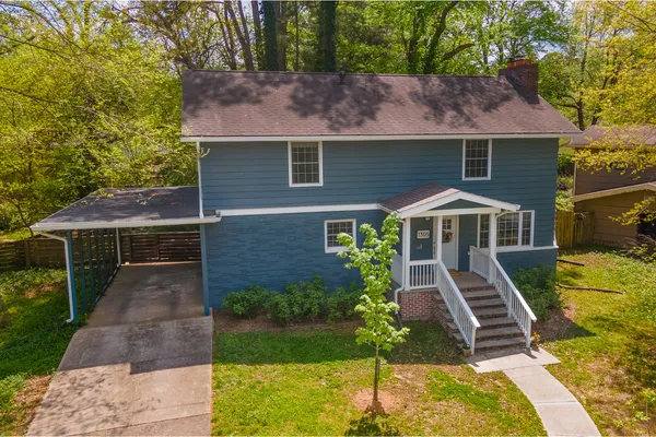 $229,900 | 1305 West Tenney Drive, Carbondale, IL 62901