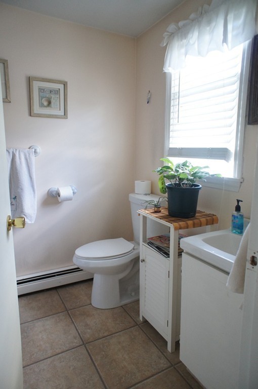 144 Spring Street Quincy, MA 02169 - Photo 9 of 17 Gallery Image 9