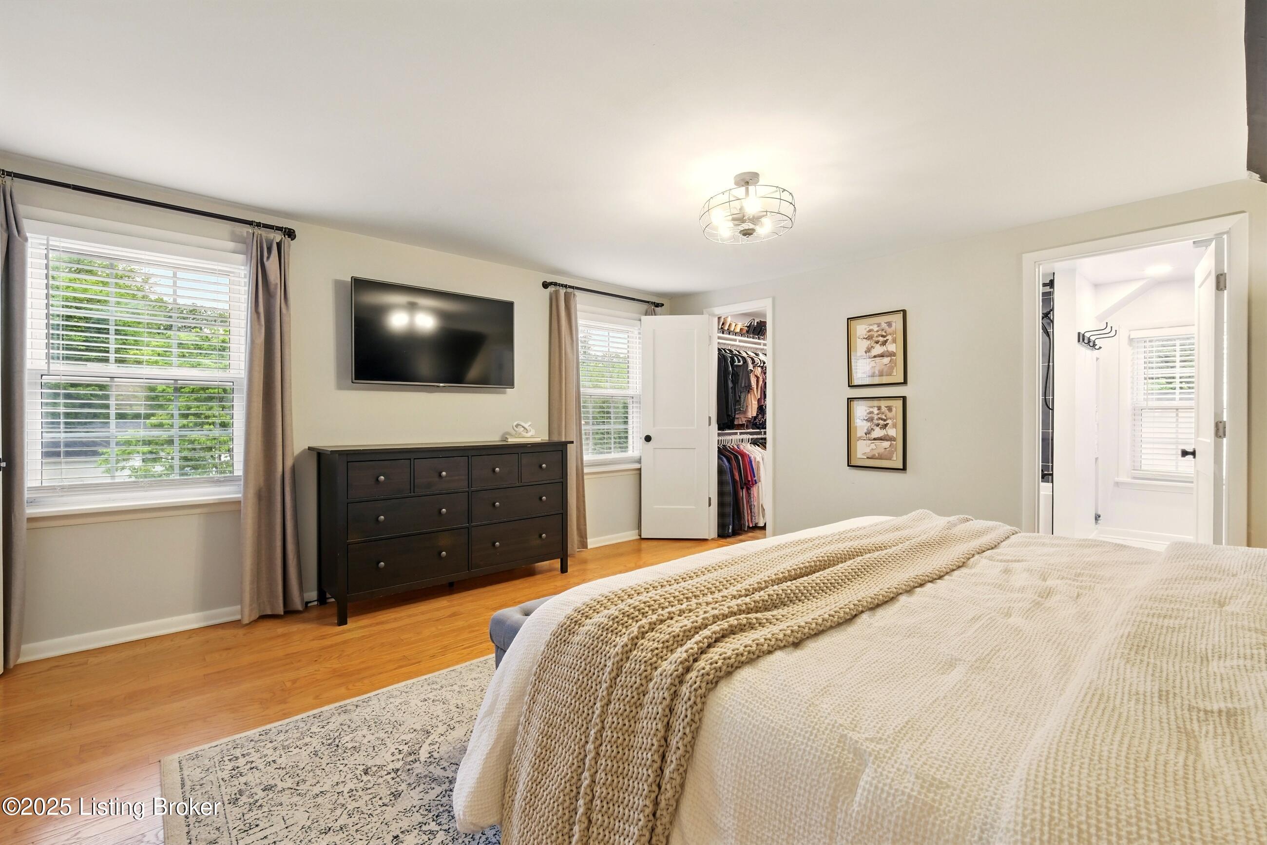4022 Alton Road Louisville, KY 40207 - Photo 25 of 45 29_4022alton_louisvillerealestatemedia_1