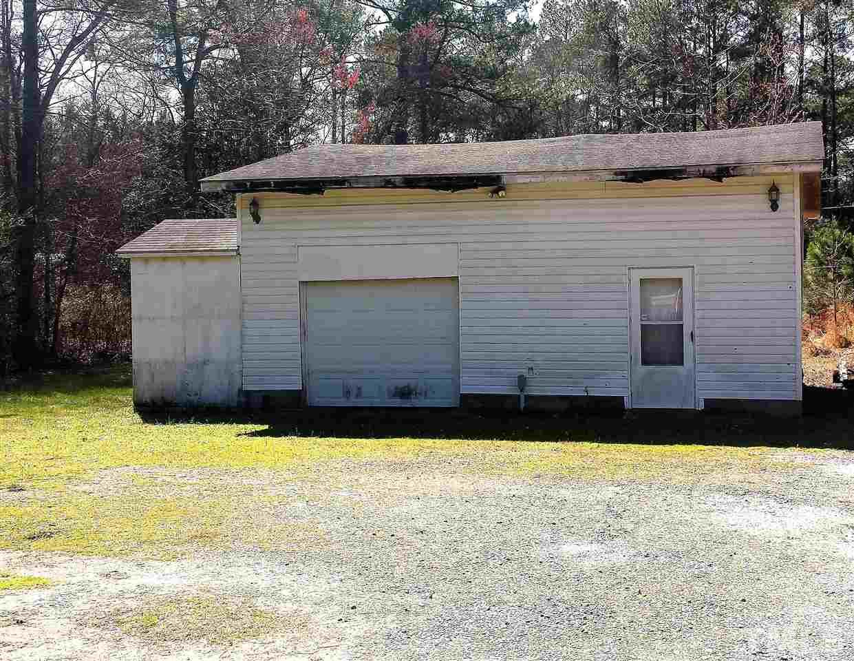 1200 Devils Racetrack Road Four Oaks, NC 27524 - Photo 4 of 5 Gallery Image 4