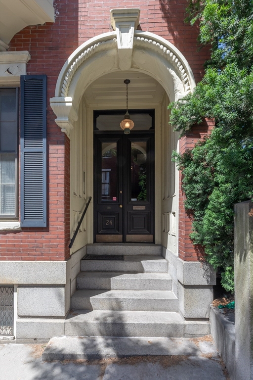 24 Harvard Street, Unit 4 Boston, MA 02129 - Photo 9 of 9