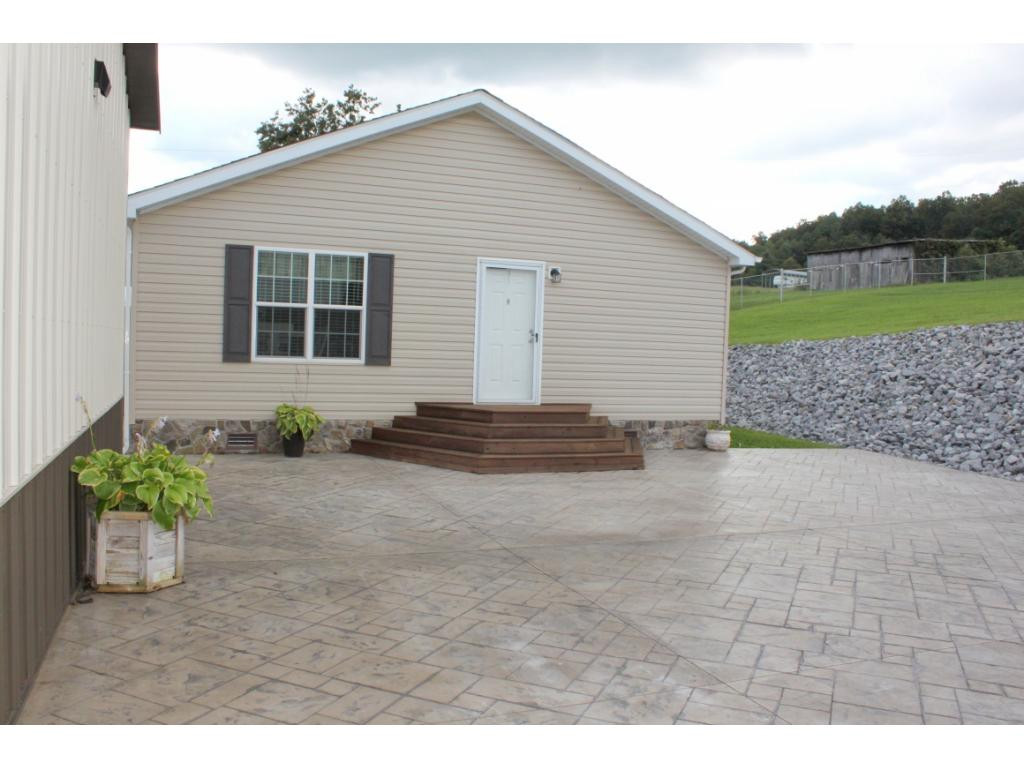 23284 Green Spring Road Abingdon, VA 24211 - Photo 14 of 25 Photo 14