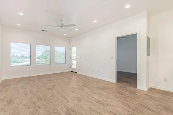 $1,695 | 2063 East Lemon Street, Unit 3002, Tempe, AZ 85281