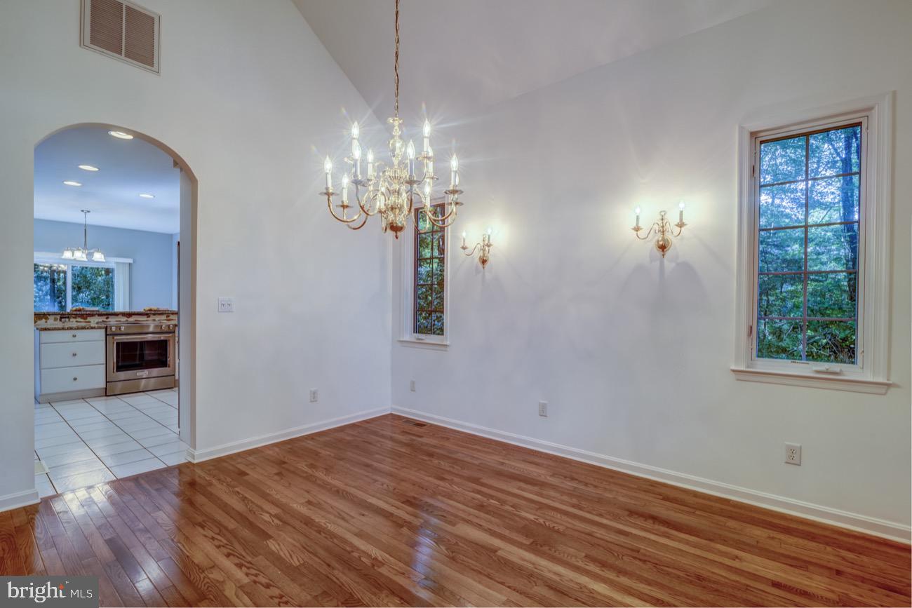 224 Charleston Road Ocean Pines, MD 21811 - Photo 17 of 46 Dining Room