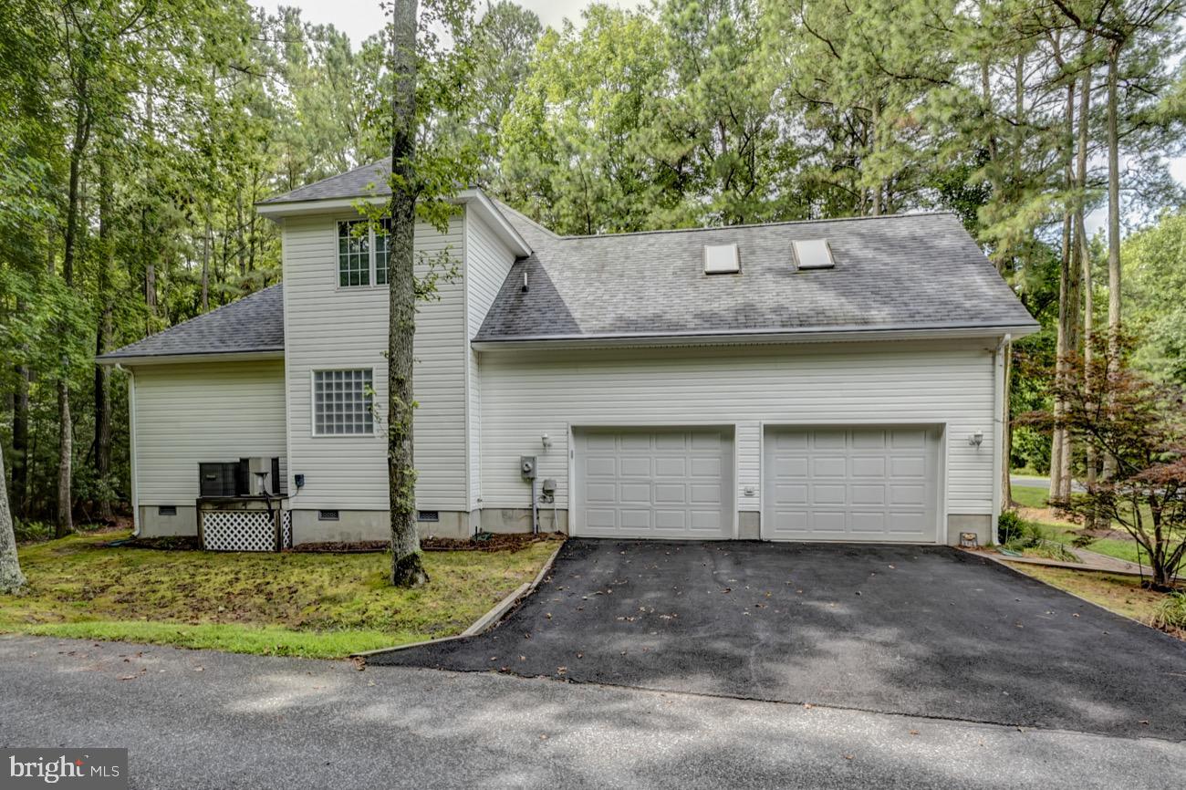 224 Charleston Road Ocean Pines, MD 21811 - Photo 42 of 46 Side Garage