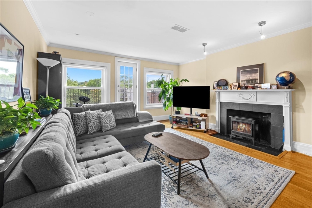 1757 Beacon Street, Unit 3 Brookline, MA 02445 - Photo 10 of 26