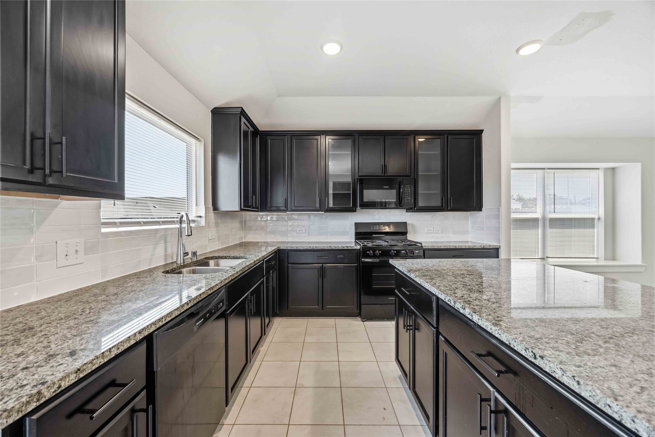4415 Azalea Blossom Road Pinehurst, TX 77362 - Photo 8 of 14 Gallery Image 8
