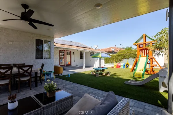 $890,000 | 13052 Ottoman Street, Arleta, CA 91331