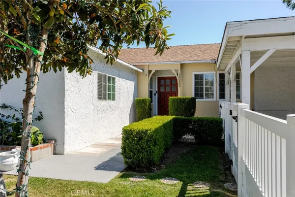 $890,000 | 13052 Ottoman Street, Arleta, CA 91331