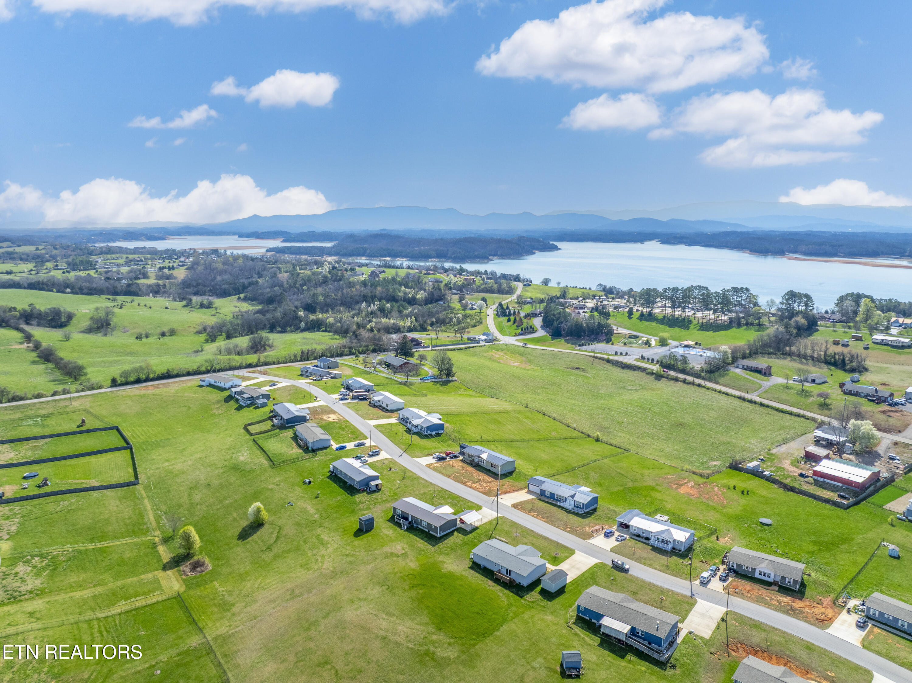 540 Conley Trail Dandridge, TN 37725 - Photo 23 of 26 DJI_0209-HDR