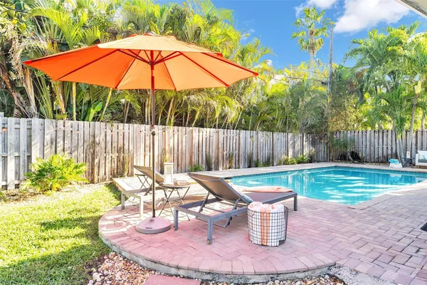 $9,900 | 3221 Seaward Drive, Lauderdale-by-the-Sea, FL 33062