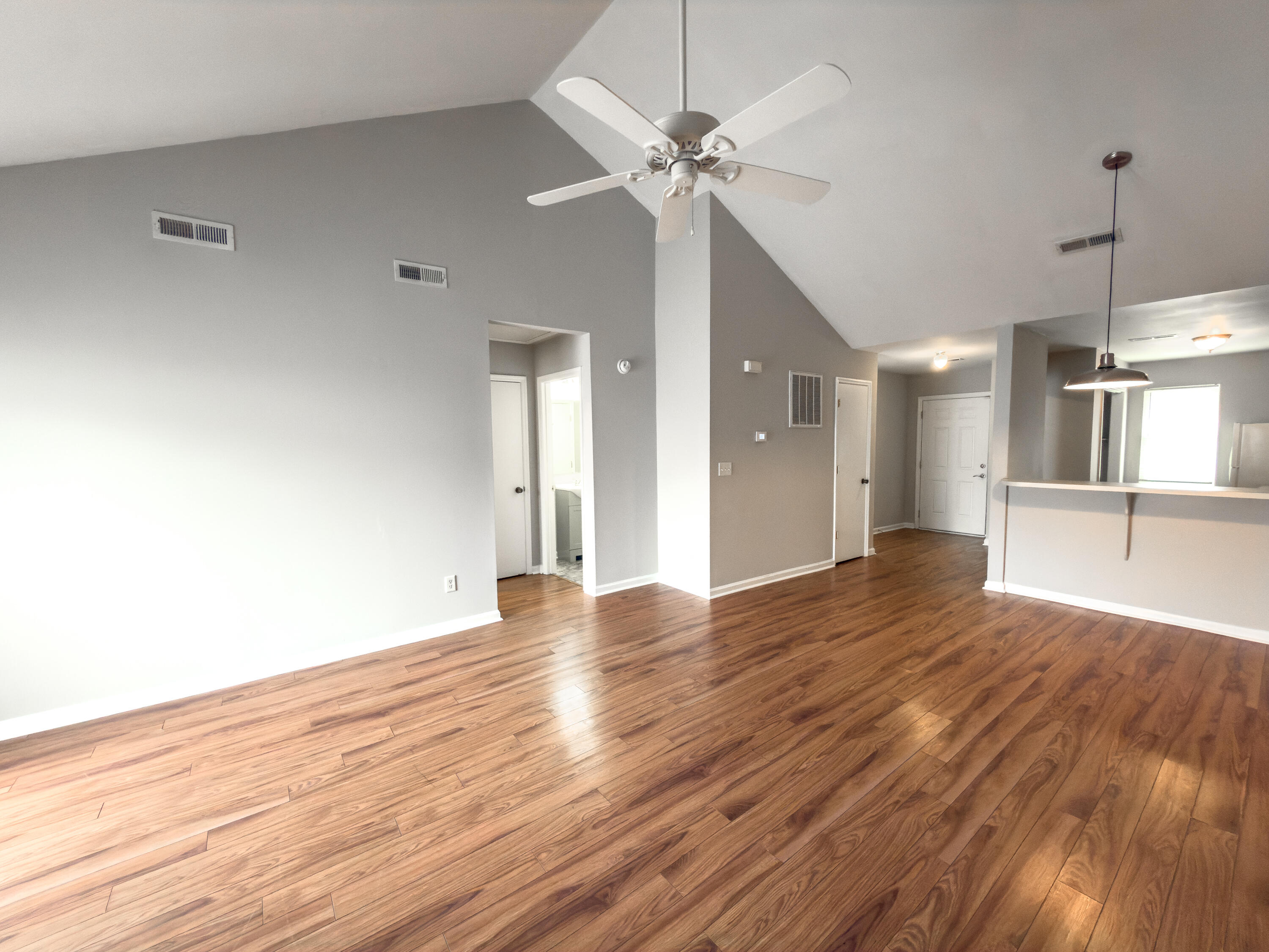 9613 Blue Jay Court Ladson, SC 29456 - Photo 4 of 17 IMG_1423