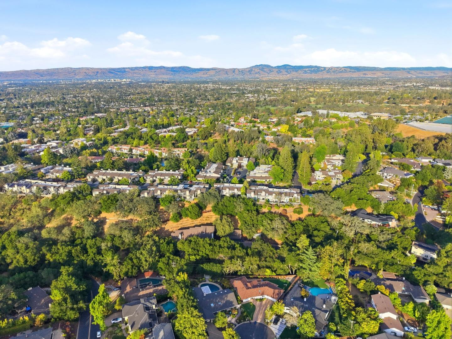 217 Mistletoe Road Los Gatos, CA 95032 - Photo 96 of 126 Gallery Image 96