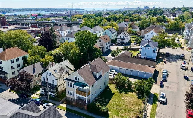 $720,000 | 498-500 Coggeshall Street, New Bedford, MA 02746