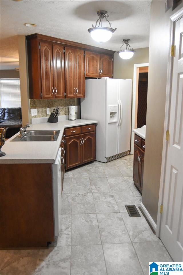206 Tredegar Road Jacksonville, AL 36265 - Photo 13 of 34