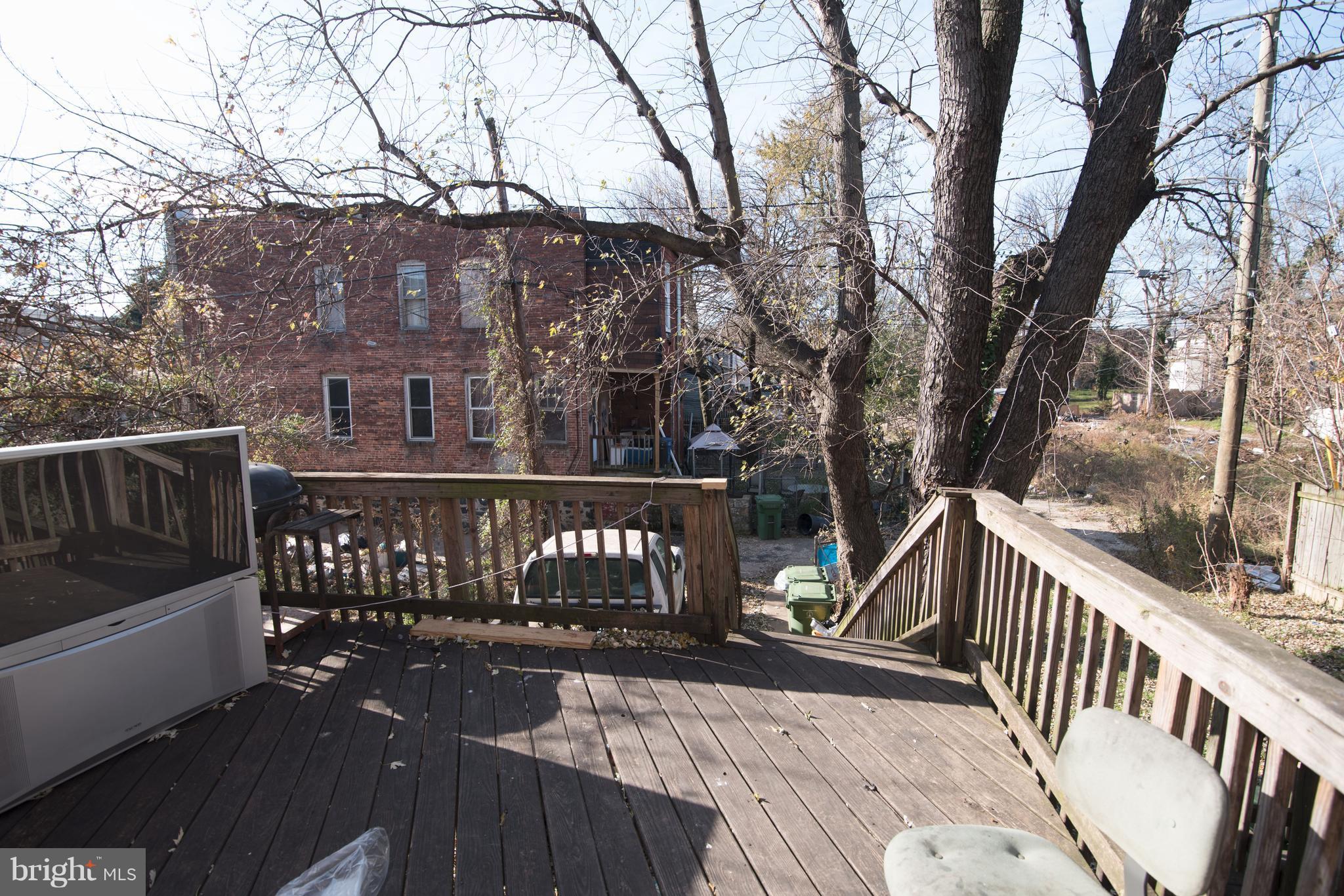 4322 Reisterstown Road Baltimore, MD 21215 - Photo 4 of 11 Exterior (General)