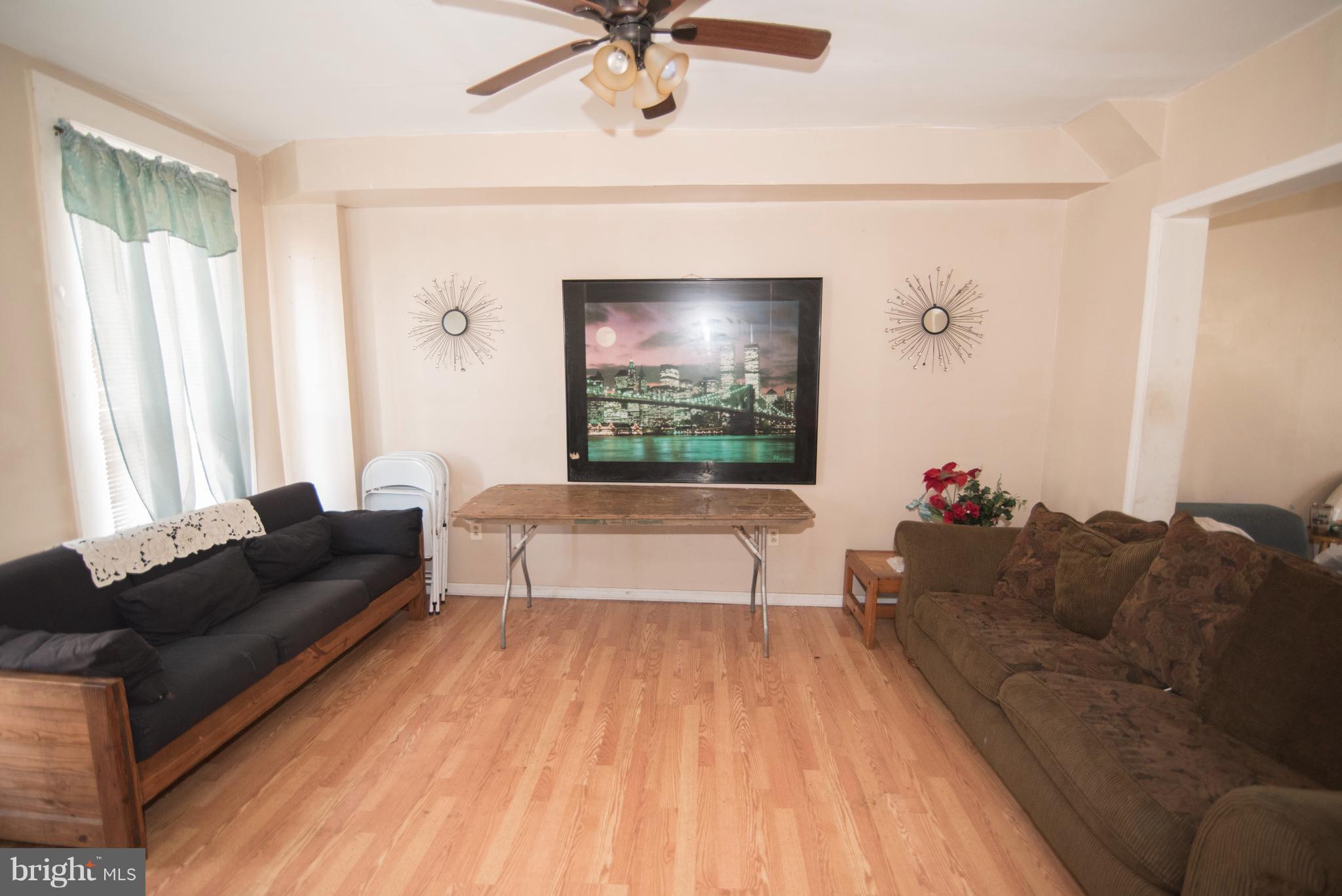 4322 Reisterstown Road Baltimore, MD 21215 - Photo 7 of 11 Interior (General)