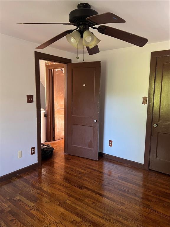 1416 Carnahan Road Pittsburgh, PA 15220 - Photo 16 of 36 Gallery Image 16