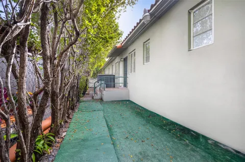 $750,000 | 282 Northwest 41st Avenue, Miami, FL 33126