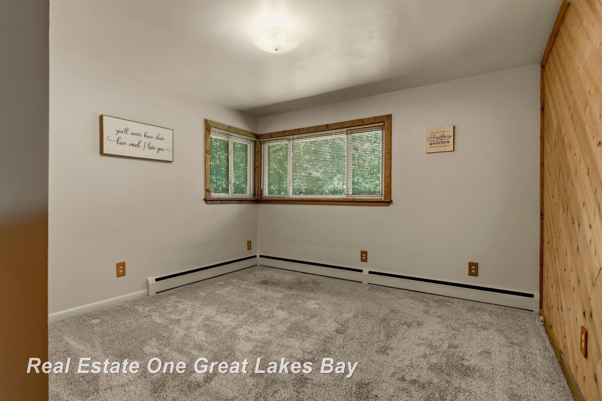 6654 Davis Road Saginaw, MI 48604 - Photo 16 of 41 Gallery Image 16