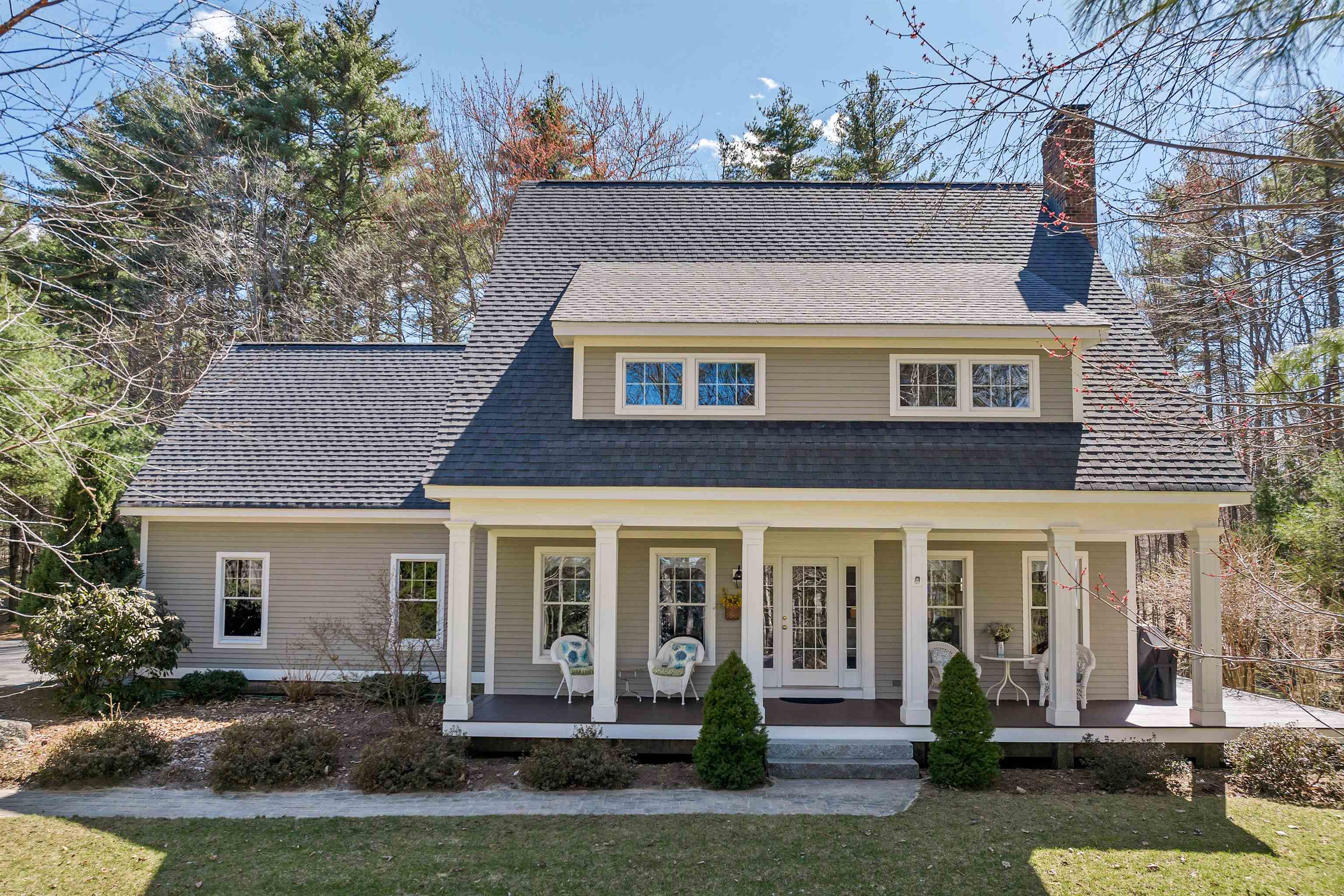 75 Pipers Point Lane Alton, NH 03809 - Photo 1 of 40 Gallery Image 1