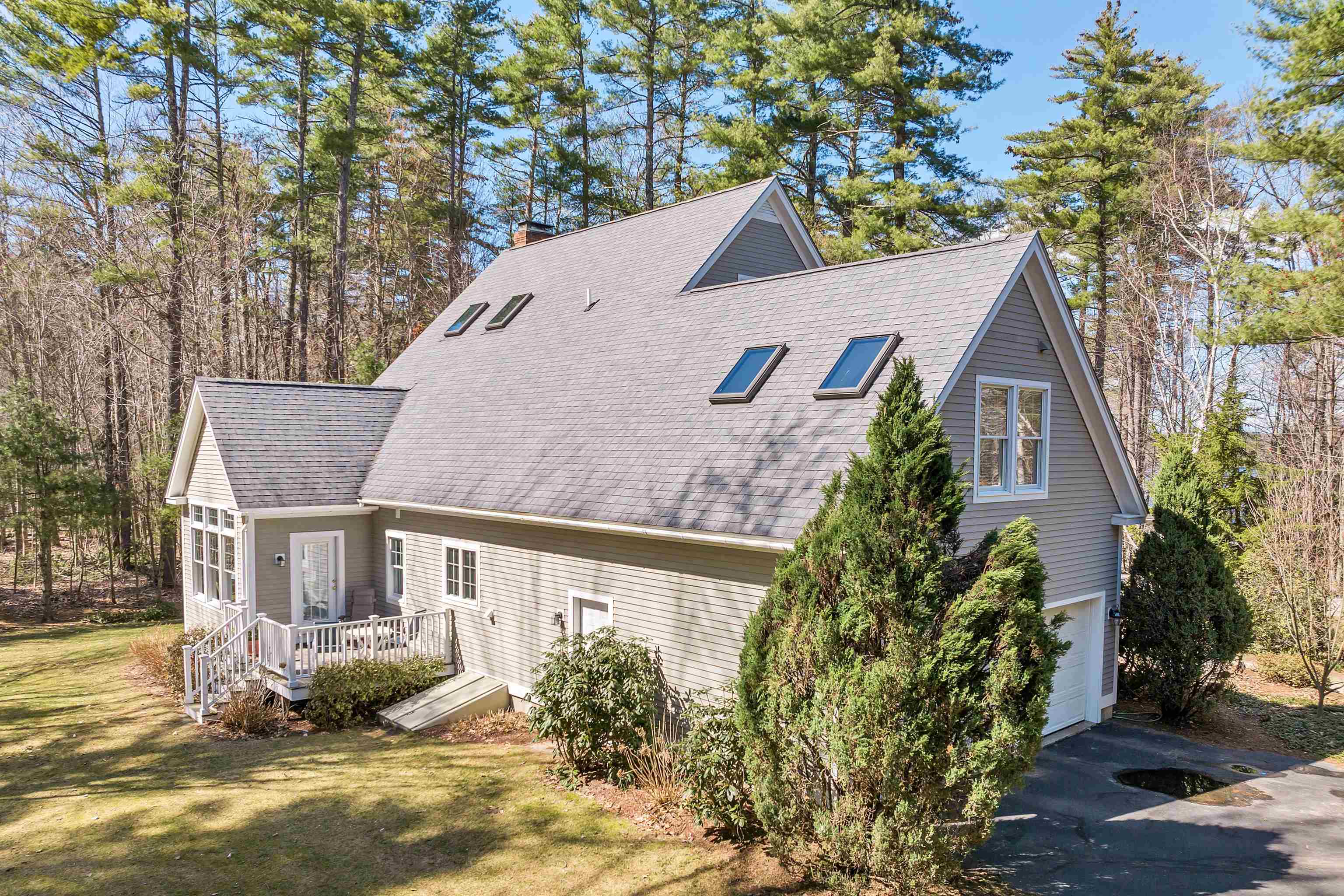 75 Pipers Point Lane Alton, NH 03809 - Photo 13 of 40 Gallery Image 13