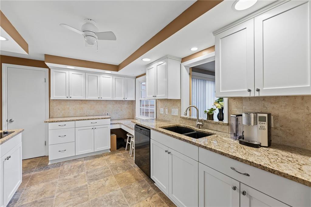 7000 Roe Avenue Prairie Village, KS 66208 - Photo 17 of 36