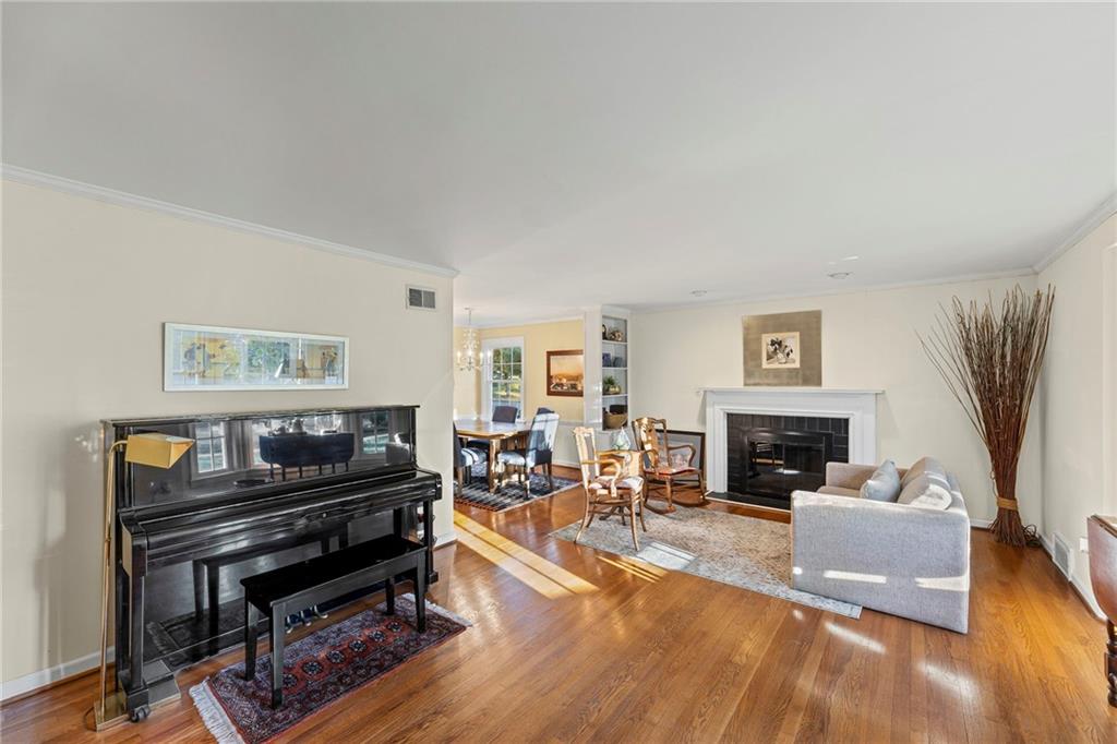 7000 Roe Avenue Prairie Village, KS 66208 - Photo 8 of 36