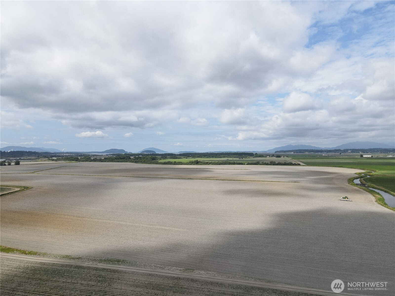 0 Downey Road La Conner, WA 98257 - Photo 5 of 10 a view of an ocean and beach