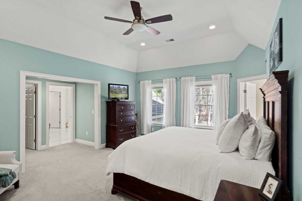 132 Ball Hill Road Berlin, MA 01503 - Photo 23 of 42