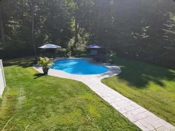 $1,375,000 | 132 Ball Hill Road, Berlin, MA 01503