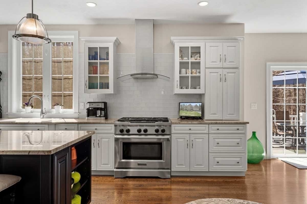 132 Ball Hill Road Berlin, MA 01503 - Photo 10 of 42