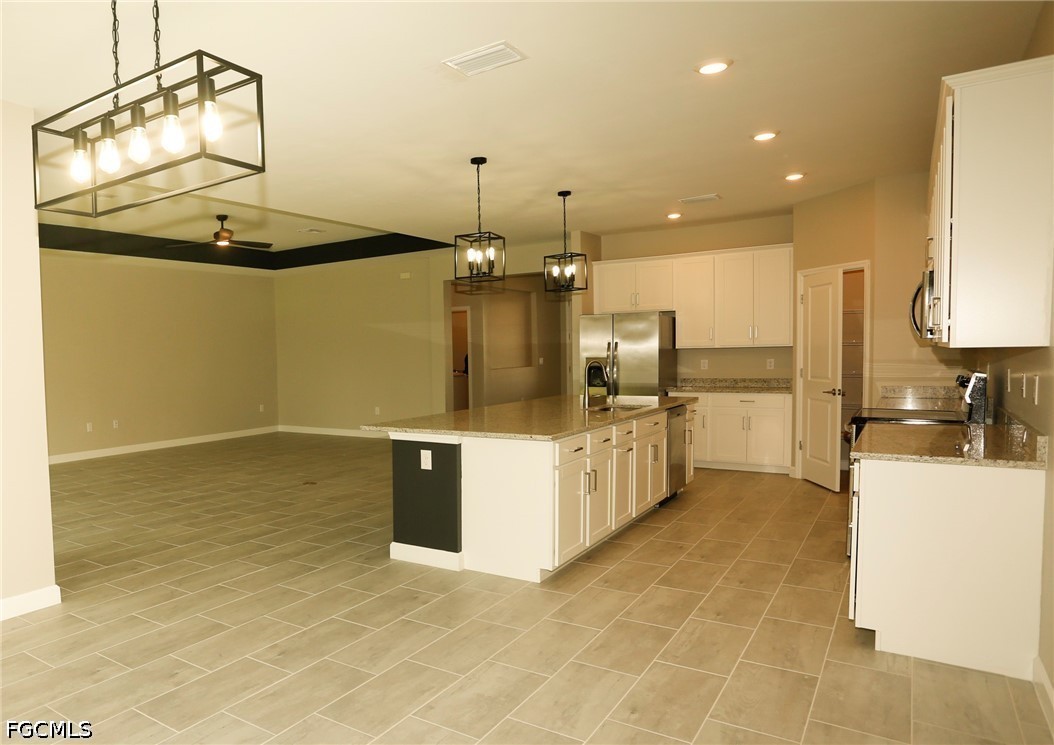 11380 Canopy Loop Fort Myers, FL 33913 - Photo 7 of 35