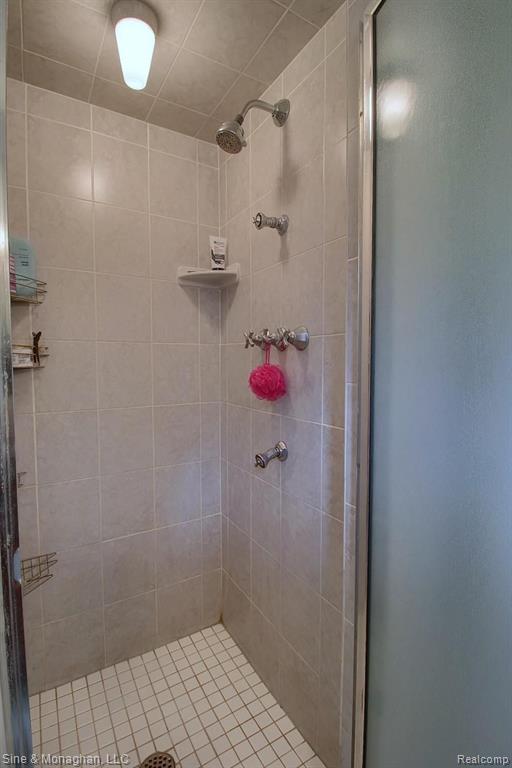 1354 Whittier Road Grosse Pointe Park, MI 48230 - Photo 21 of 40