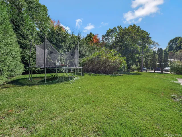 $575,000 | 111 Sycamore Drive, Cornwall, NY 12553