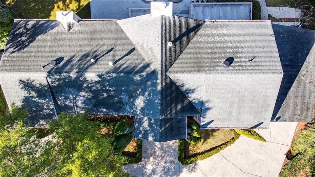 7680 Jett Ferry Road Atlanta, GA 30350 - Photo 68 of 74 an aerial view of a house with a yard