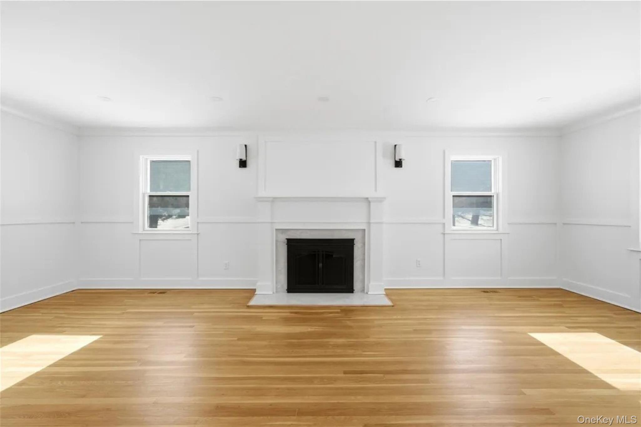75 Centerport Road Greenlawn, NY 11740 - Photo 12 of 47