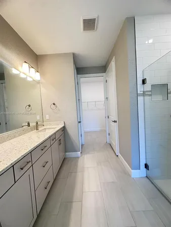 $2,550 | 4016 Basket Oak Circle, Unit 4016, Vero Beach, FL 32967