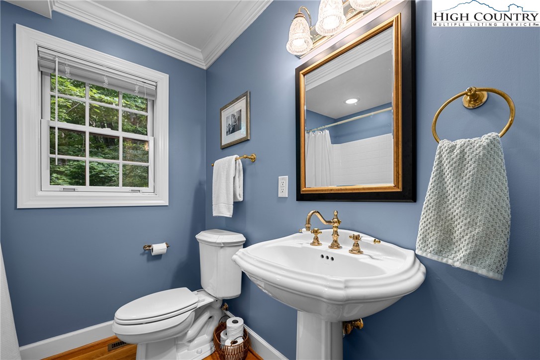 627 7 Oaks Road Boone, NC 28607 - Photo 21 of 38 Gallery Image 21