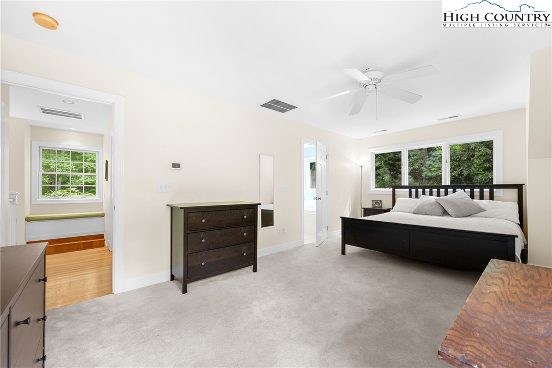 627 7 Oaks Road Boone, NC 28607 - Photo 30 of 38 Gallery Image 30