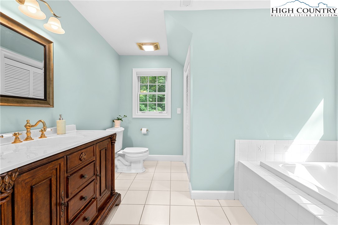 627 7 Oaks Road Boone, NC 28607 - Photo 33 of 38 Gallery Image 33