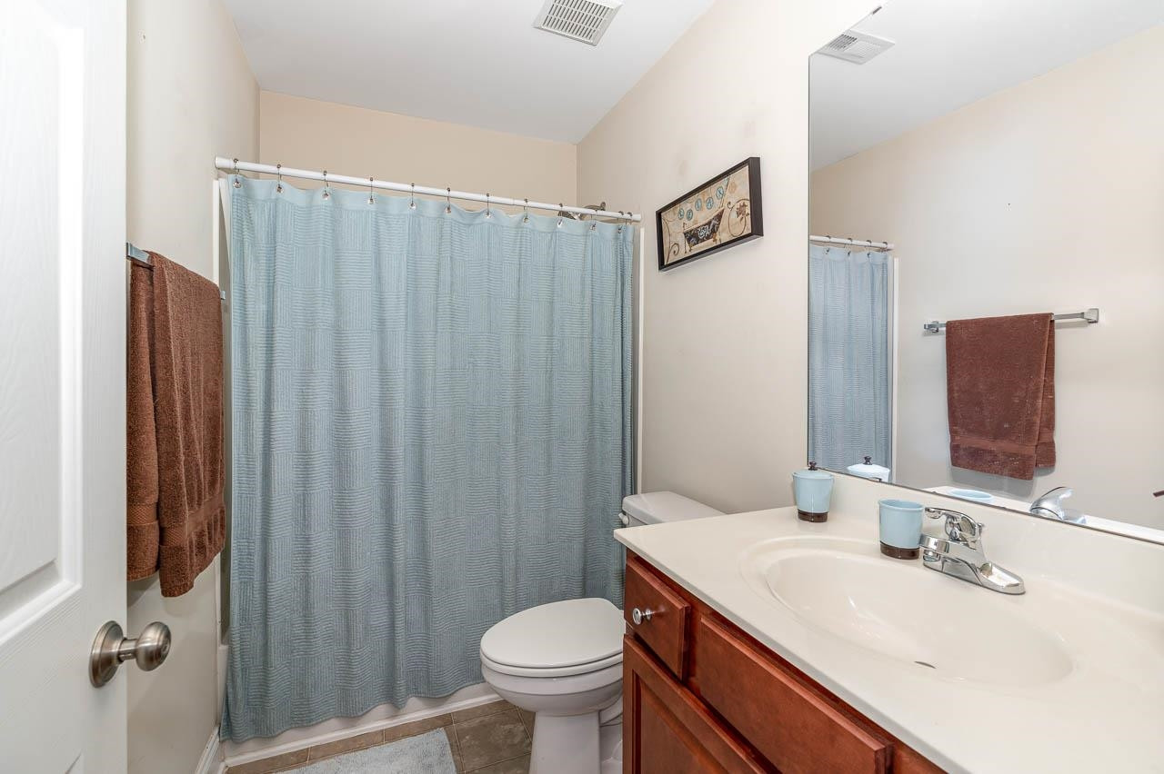 2502 St Paul's Square Raleigh, NC 27614 - Photo 16 of 24 second bath