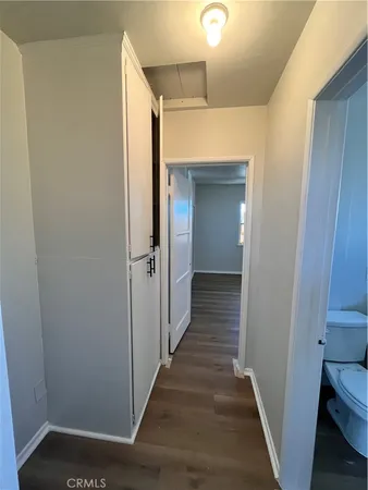 $1,850 | 1543 West 105th Street, Unit F, Los Angeles, CA 90047