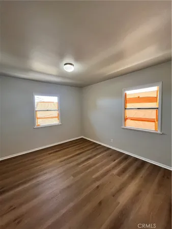 $1,850 | 1543 West 105th Street, Unit F, Los Angeles, CA 90047